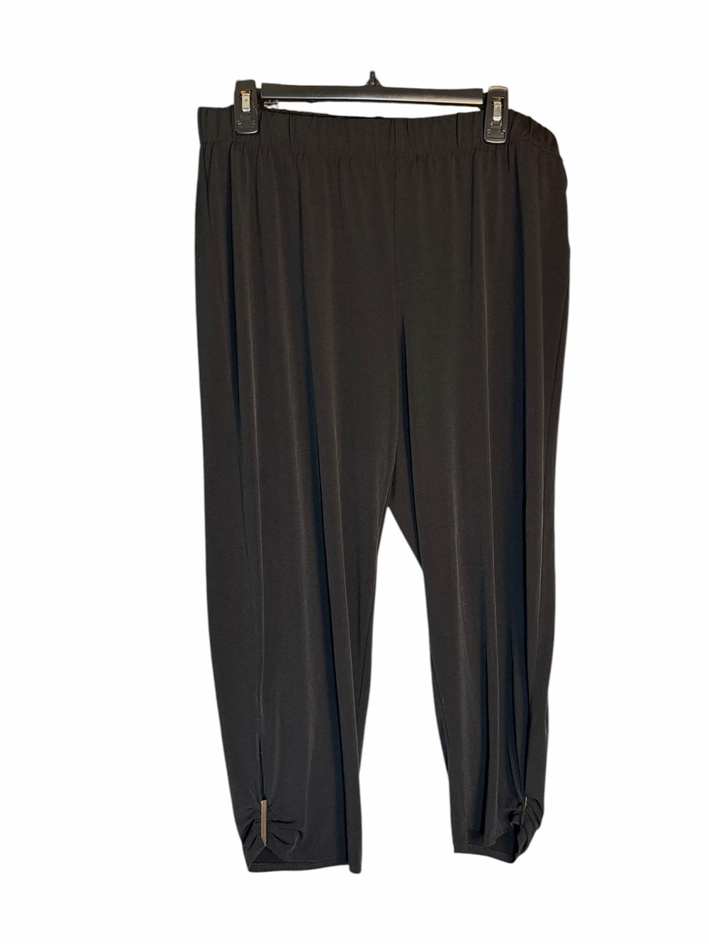 Chico's Pull On No Wrinkle Travel Pants